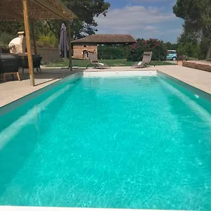 Maison d'hôtes D'hôtes Le Loubet, LʼIsle-Jourdain