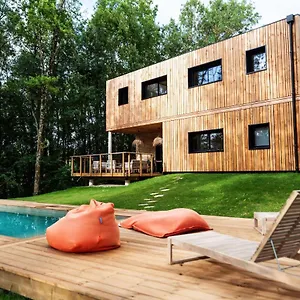 Couette-café Dans Les Arbres, Lanta