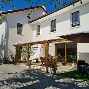 Les Tilleuls De Maison d'hôtes Chapareillan